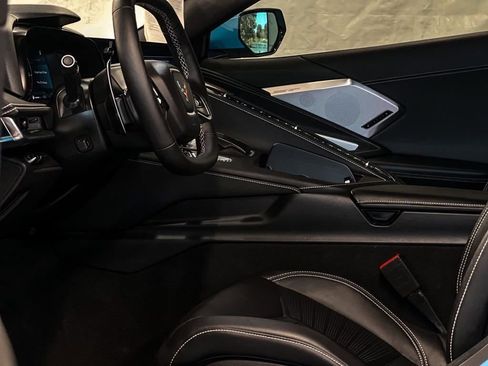 Used 2020 Chevrolet Corvette Stingray w/ 2LT Preferred Equipment Group image 55