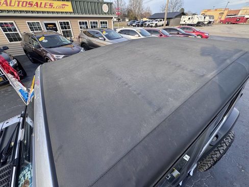 Used 2021 Jeep Wrangler Unlimited Sport image 21