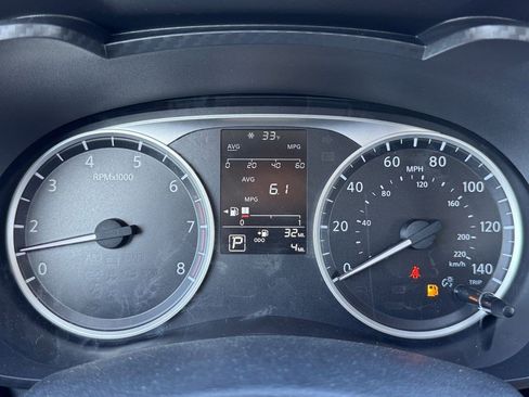 Certified 2025 Nissan Versa S w/ Trunk Package FWD image 20