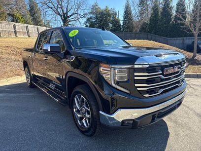 Used 2022 GMC Sierra 1500 SLT w/ SLT Premium Plus Package