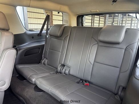 Used 2017 GMC Yukon XL Denali image 31