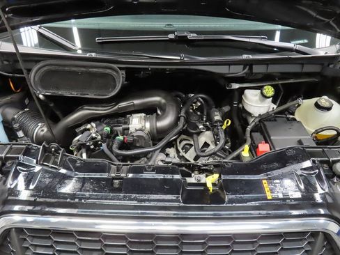 Used 2024 Ford Transit 350 XLT image 27