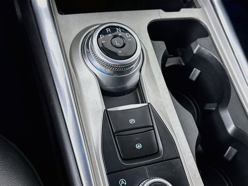 Used 2023 Ford Explorer Limited w/ Equipment Group 301A AWD/4WD image 20