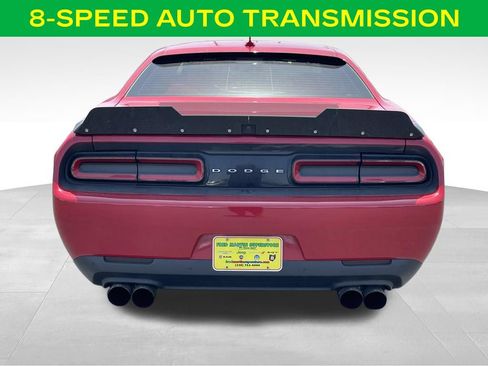 Used 2016 Dodge Challenger R/T Scat Pack RWD image 10