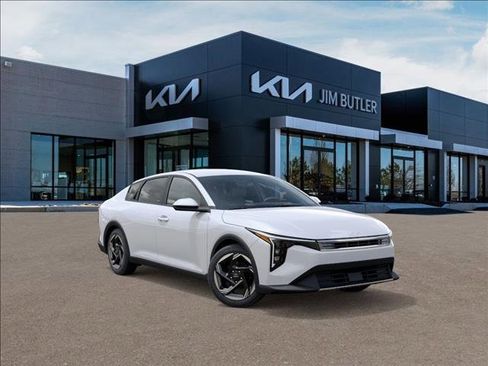 New 2026 Kia K4 EX image 8