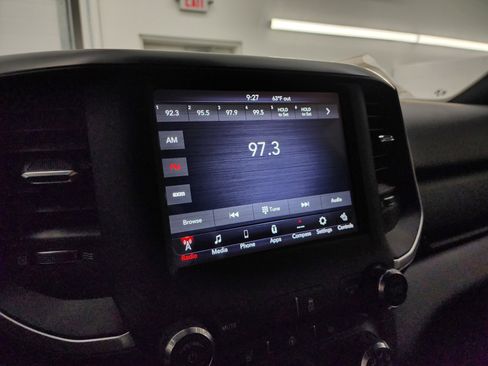 Used 2020 RAM 2500 Big Horn w/ Night Edition image 11