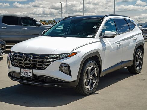 Used 2022 Hyundai Tucson Limited AWD/4WD image 3