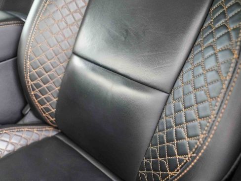 Used 2022 Jeep Wrangler Unlimited Sahara image 23