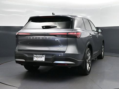 Used 2026 INFINITI QX60 Pure w/ Cargo Package image 7