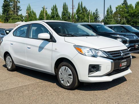 New 2024 Mitsubishi Mirage G4 ES image 1