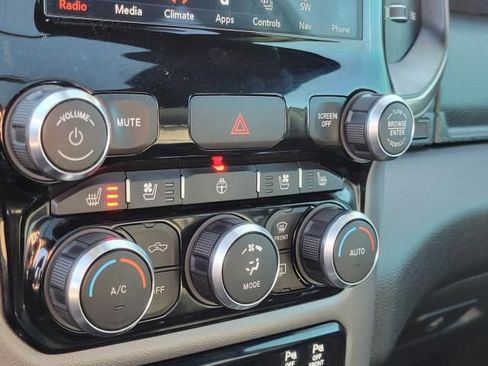 Used 2019 RAM 1500 Sport w/ Level 2 Equipment Group AWD/4WD image 27