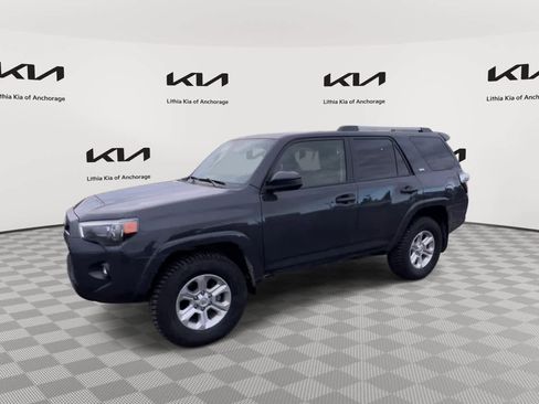 Used 2024 Toyota 4Runner SR5 image 4