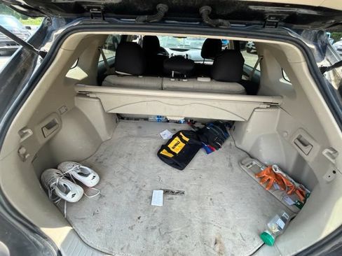 Used 2010 Toyota Venza FWD image 34