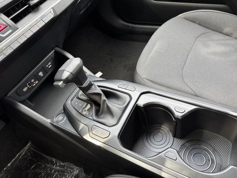New 2026 Kia K4 FWD image 24