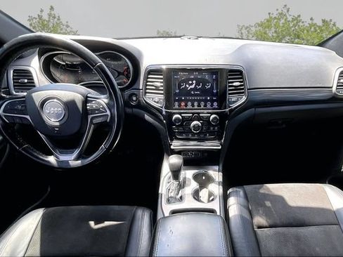 Used 2021 Jeep Grand Cherokee Laredo X AWD/4WD image 14