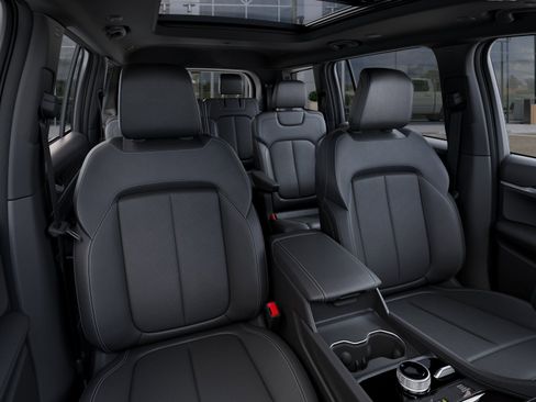 New 2026 Jeep Grand Cherokee L Limited AWD/4WD image 16
