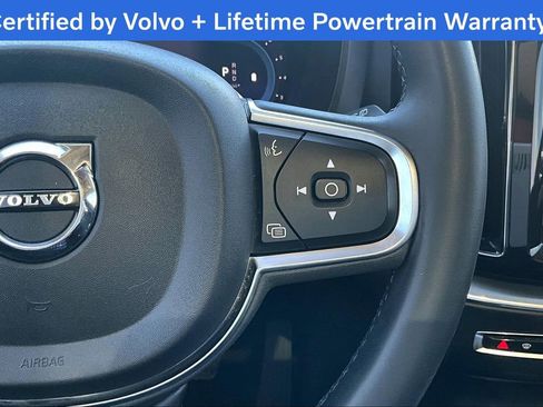 Used 2023 Volvo XC60 B5 Core image 26