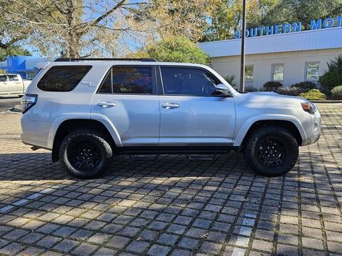 Used 2023 Toyota 4Runner TRD Off-Road Premium w/ Moonroof Package image 6