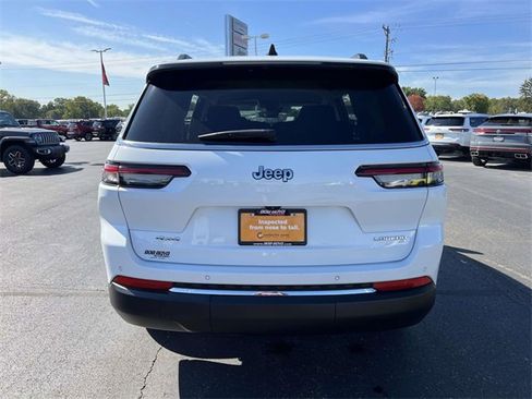 Certified 2023 Jeep Grand Cherokee L Laredo image 7