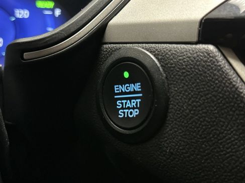 Used 2022 Ford Escape SEL w/ Technology Package AWD/4WD image 44
