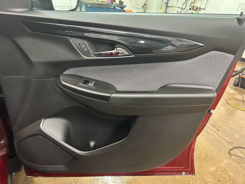 Used 2024 Chevrolet TrailBlazer LT image 30