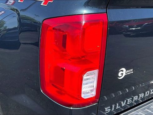 Used 2017 Chevrolet Silverado 1500 LTZ w/ Sport Package AWD/4WD image 32