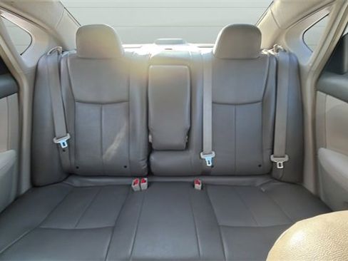 Used 2013 Nissan Sentra SV image 19