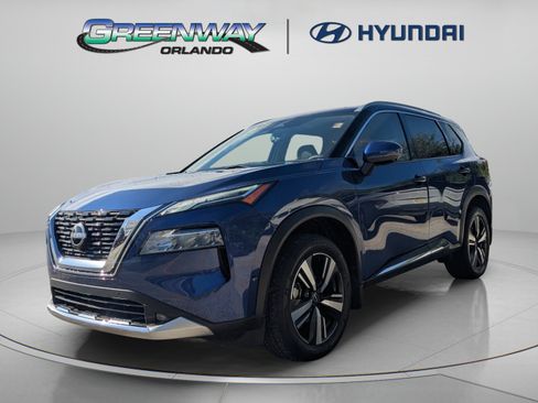 Used 2022 Nissan Rogue Platinum w/ Head-Up Display Package FWD image 3