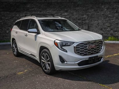 Used 2020 GMC Terrain Denali w/ Denali Premium Package