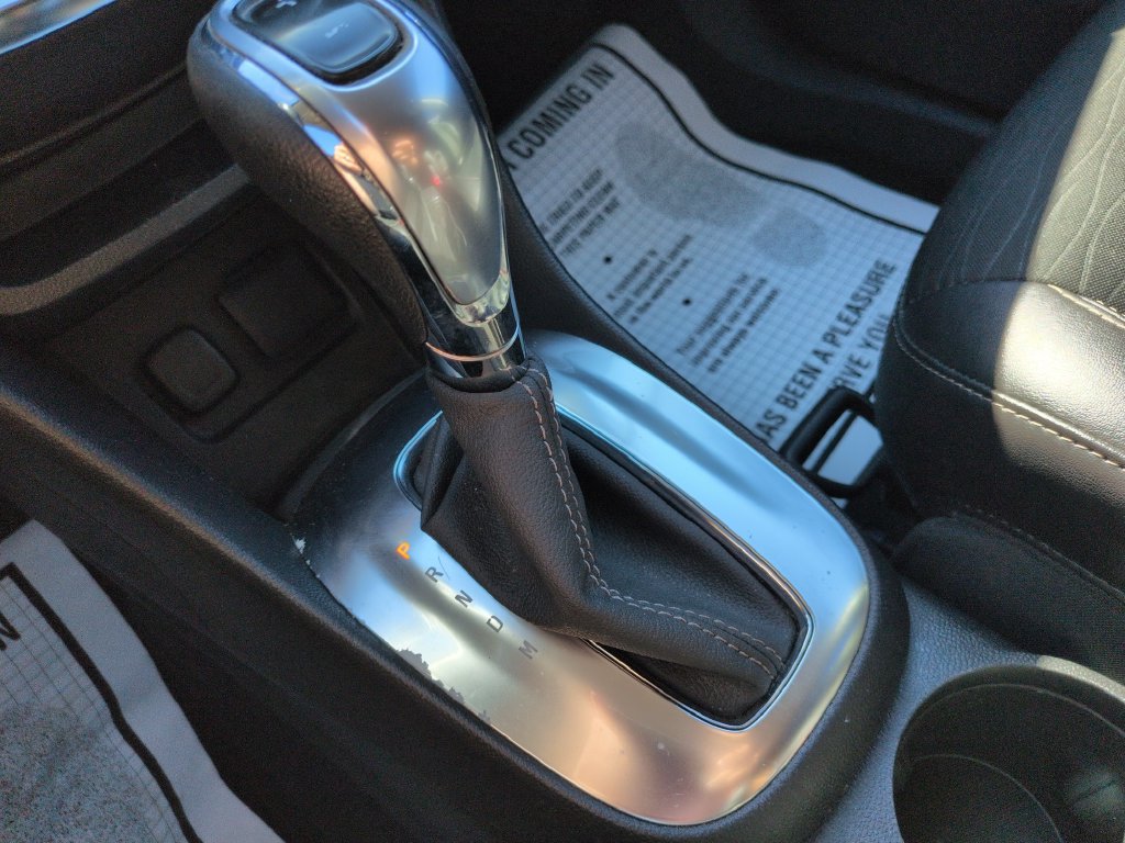 Used 2015 Buick Encore Convenience FWD image 25