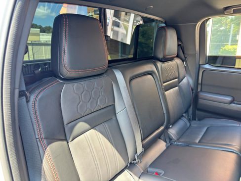 Used 2023 Nissan Frontier Pro-X w/ Pro-X Premium Package RWD image 36