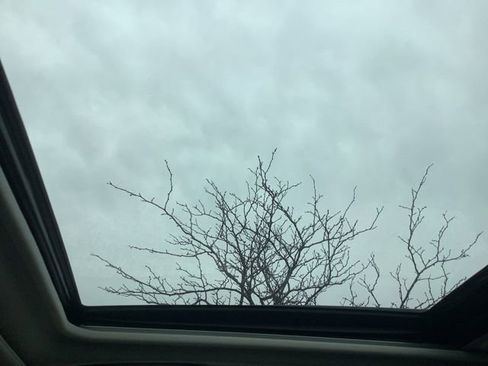 Used 2022 Subaru Forester Limited image 33