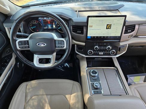 Used 2024 Ford Expedition Max Limited AWD/4WD image 12