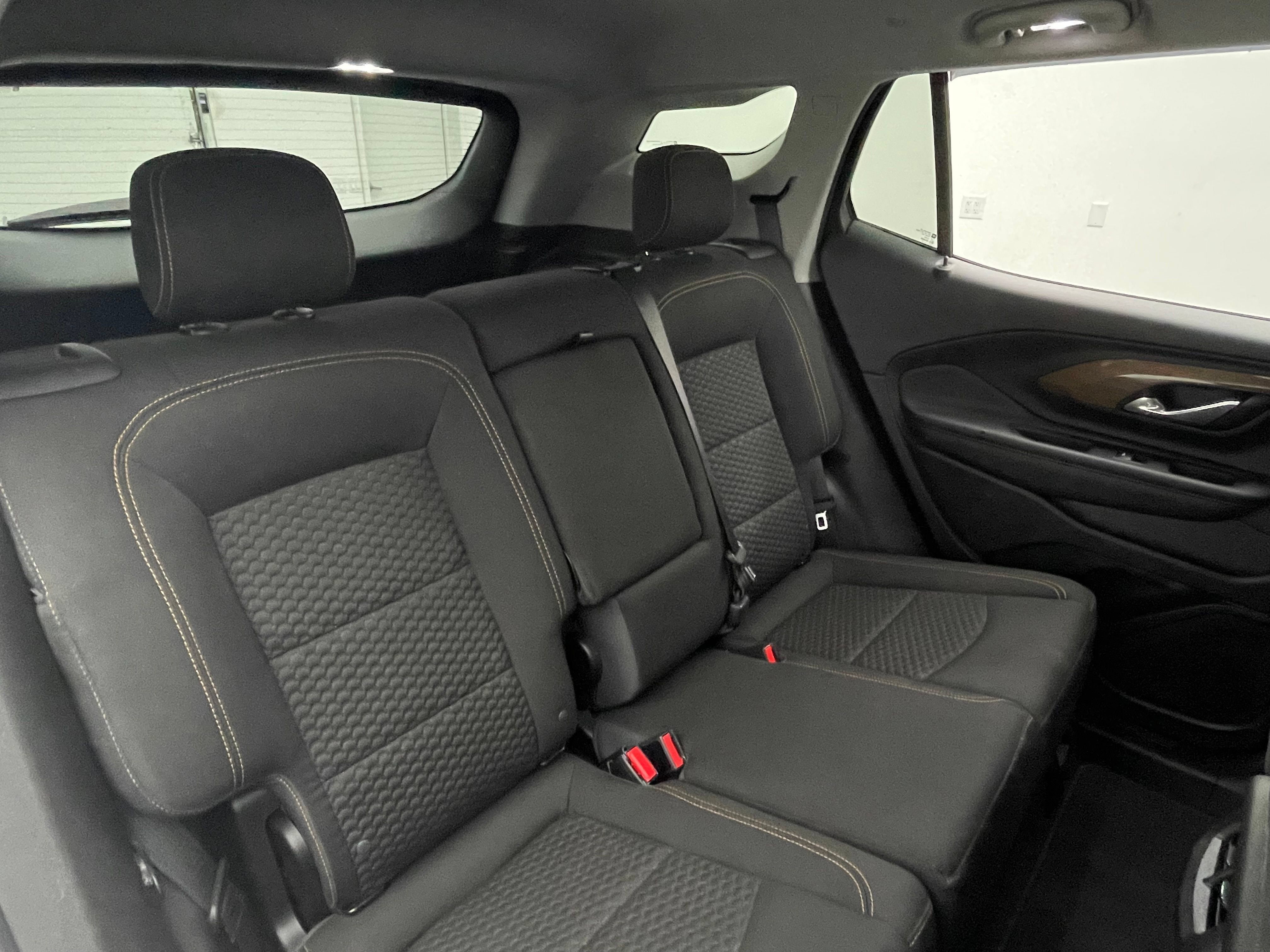 Used 2018 GMC Terrain SLE w/ Driver Convenience Package FWD image 35