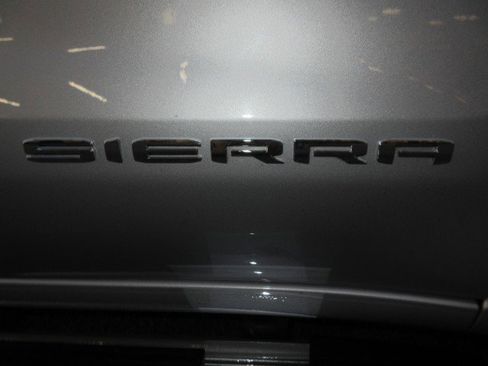 Used 2021 GMC Sierra 1500 SLT AWD/4WD image 15