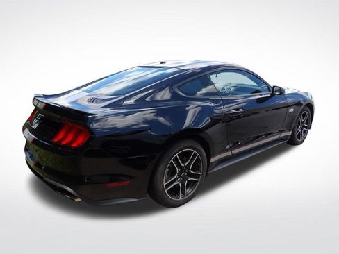 Used 2019 Ford Mustang GT RWD image 16