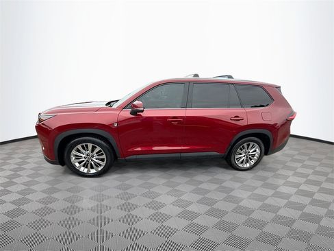 Used 2024 Toyota Grand Highlander Platinum image 9