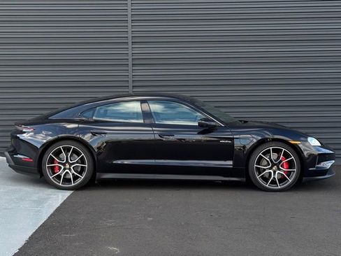 New 2025 Porsche Taycan 4S image 8