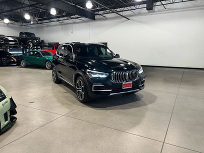Used 2019 BMW X5 xDrive40i w/ Premium Package 2