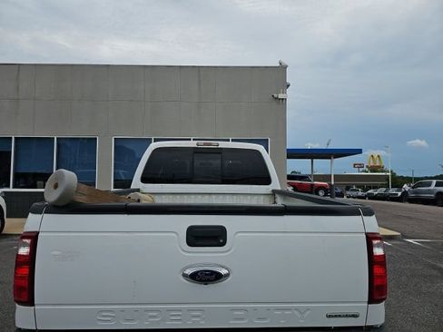 Used 2016 Ford F250 Lariat w/ Lariat Ultimate Package AWD/4WD image 6
