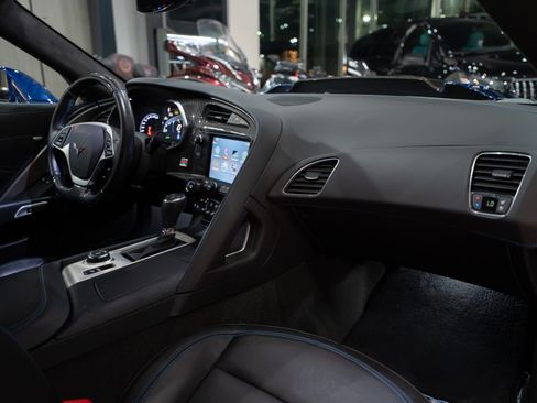 Used 2019 Chevrolet Corvette ZR1 RWD image 31