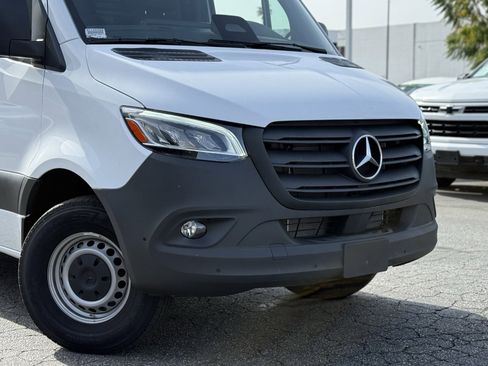New 2025 Mercedes-Benz Sprinter 2500 image 3