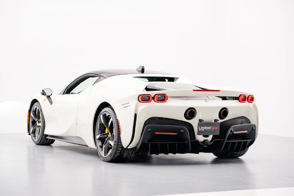 Used 2021 Ferrari SF90 Stradale AWD/4WD image 21