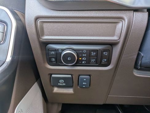 Used 2025 Ford F150 King Ranch w/ FX4 Off-Road Package AWD/4WD image 31