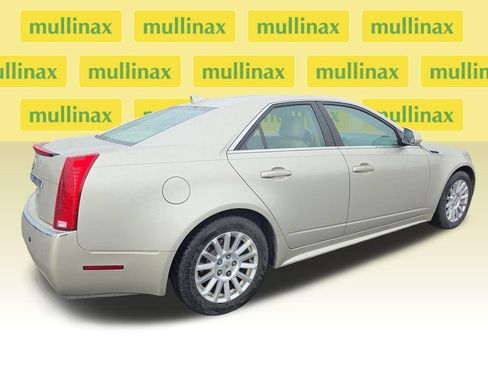 Used 2013 Cadillac CTS Luxury RWD image 3