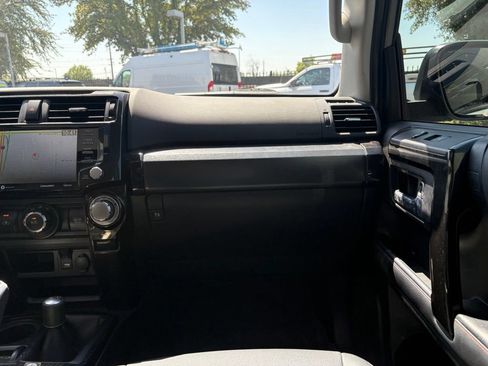 Used 2023 Toyota 4Runner TRD Off-Road Premium w/ Off Road Premium Plus Package AWD/4WD image 7