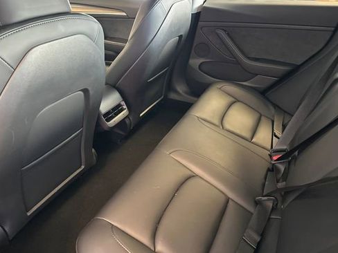Used 2023 Tesla Model 3 Standard Range image 14