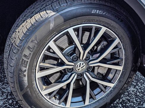 Used 2019 Volkswagen Tiguan SE AWD/4WD image 8