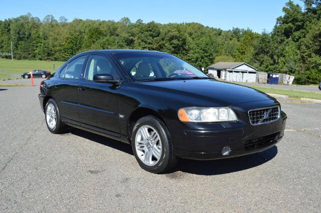 Used 2005 Volvo S60 2.5T FWD image 3