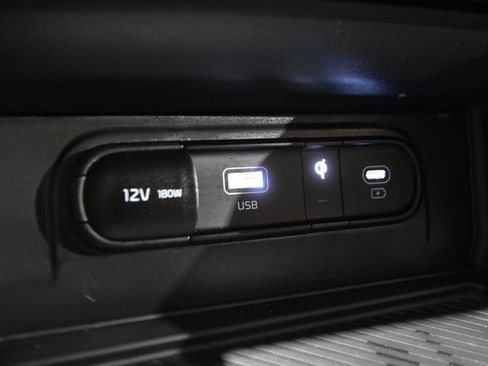 Used 2024 Kia Sportage EX image 28